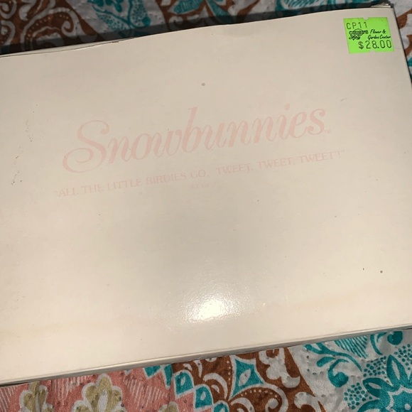 NEW IN BOX Snowbabies SPRINGTIME STORIES OF THE SNOWBUNNIES - Picture 2 of 13